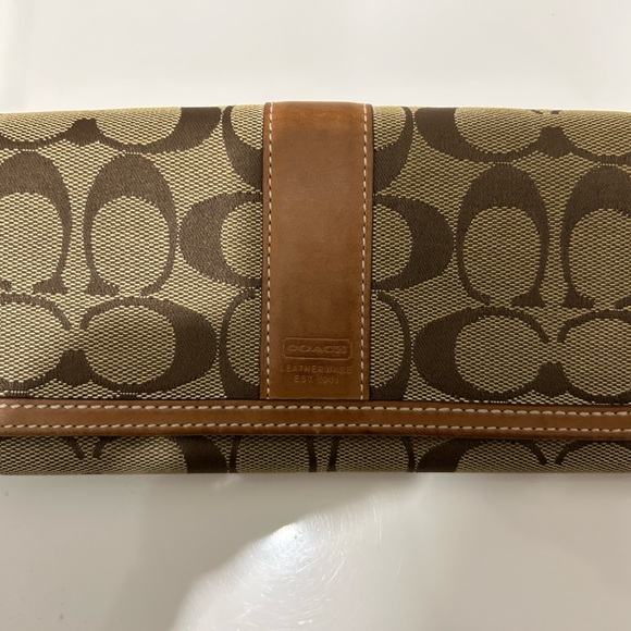 Coach Accessories - Vintage Coach C Wallet